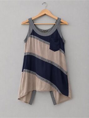 Cecico Collection NWT M Colorblock Studded Asymmetrical Tunic Tank Top Rayon
